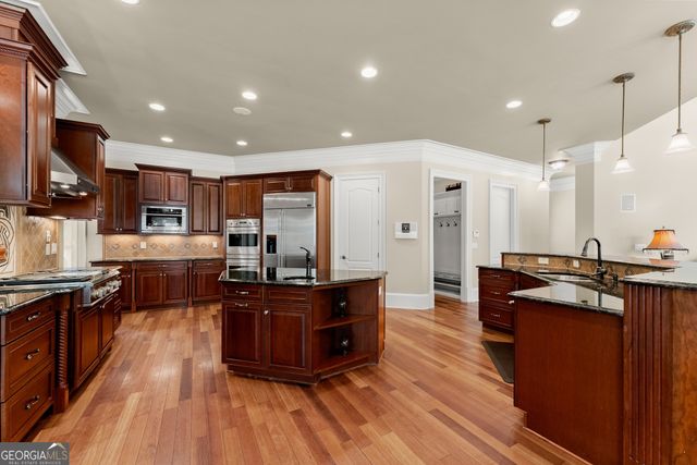 1310 Settles Road, Suwanee, GA 30024