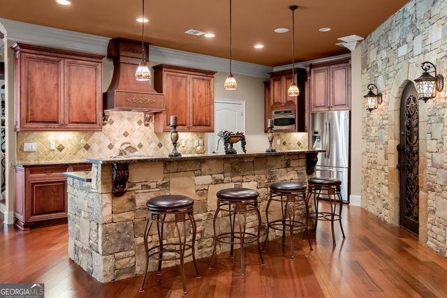 1310 Settles Road, Suwanee, GA 30024