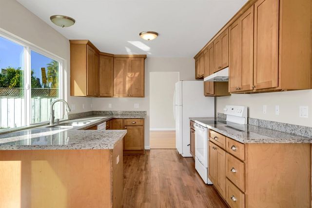 28339 Cabrini Dr, Hayward, CA 94545