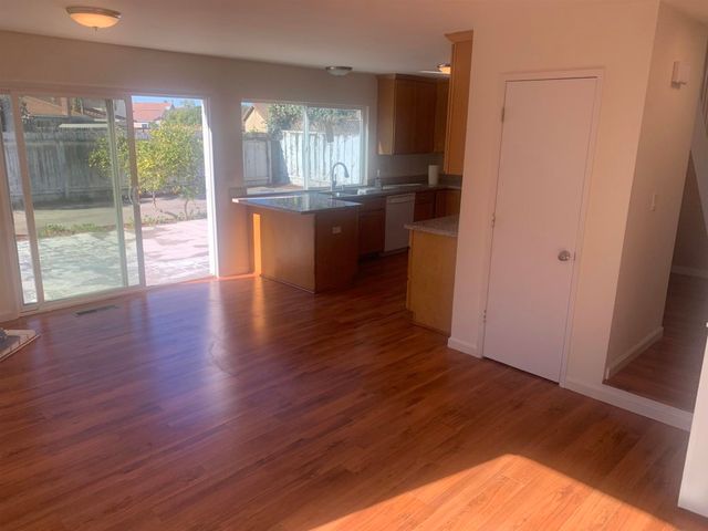 28339 Cabrini Dr, Hayward, CA 94545