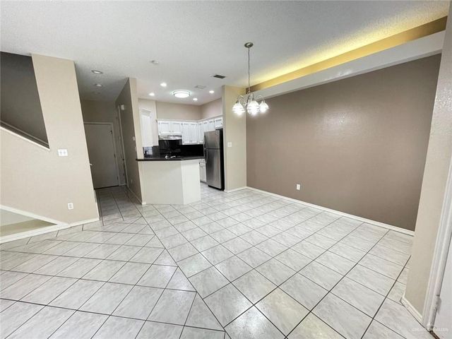 4120 N 12th Street 8, Mcallen, TX 78504
