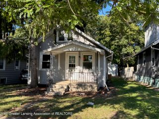 118 Mifflin Avenue, Lansing, MI 48912