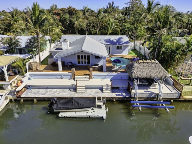 908 Penn Trail, Jupiter, FL 33458