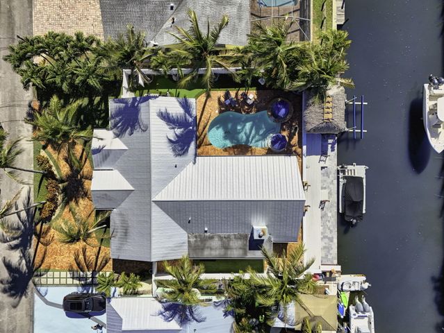 908 Penn Trail, Jupiter, FL 33458