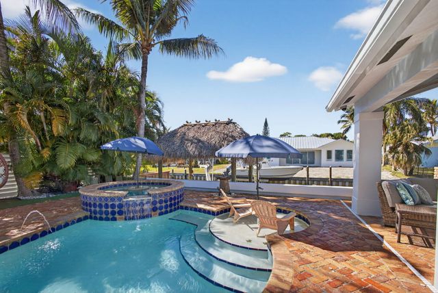 908 Penn Trail, Jupiter, FL 33458