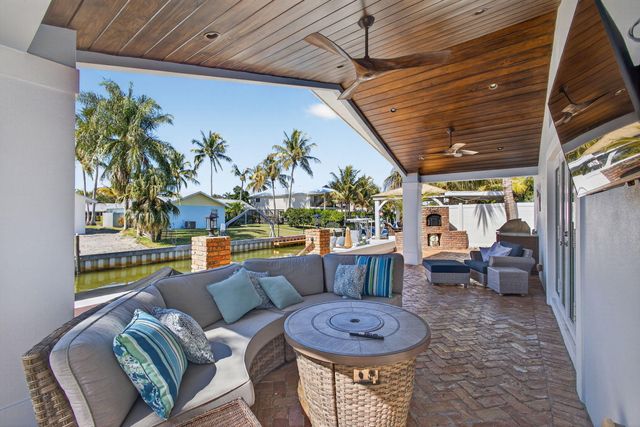 908 Penn Trail, Jupiter, FL 33458