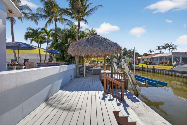 908 Penn Trail, Jupiter, FL 33458