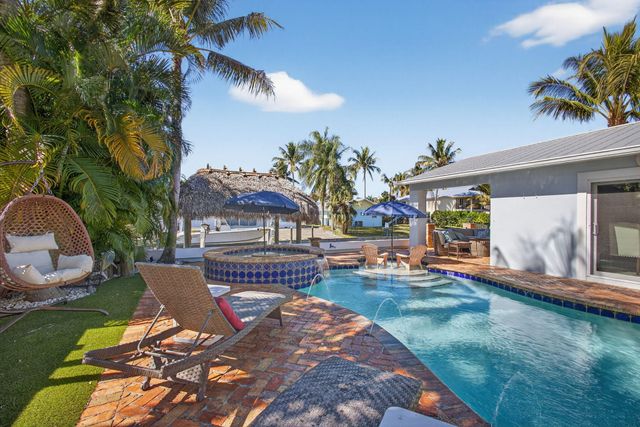 908 Penn Trail, Jupiter, FL 33458