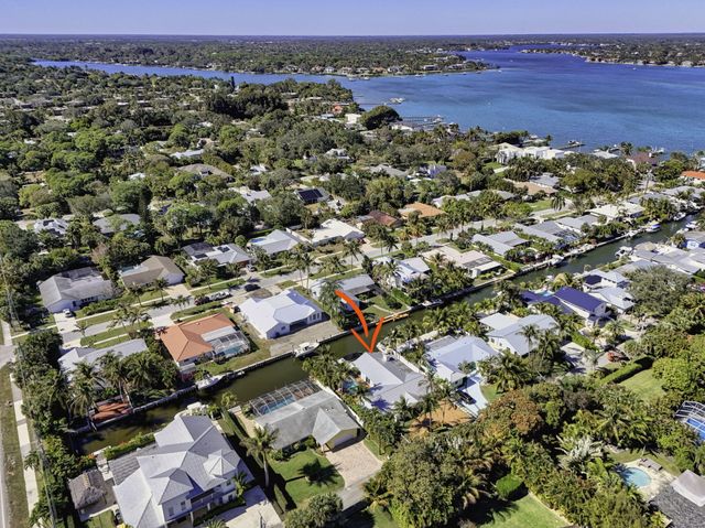 908 Penn Trail, Jupiter, FL 33458