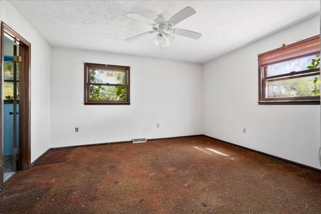 644 Maple Grove Road, London, KY 40744