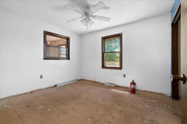 644 Maple Grove Road, London, KY 40744