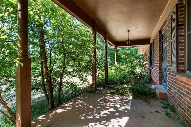 644 Maple Grove Road, London, KY 40744