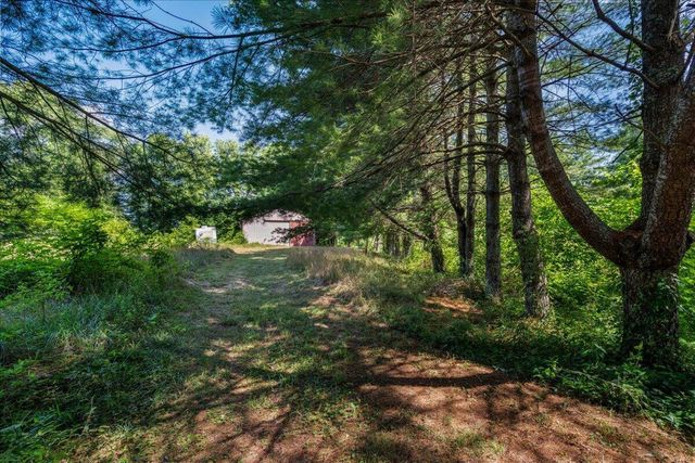 644 Maple Grove Road, London, KY 40744