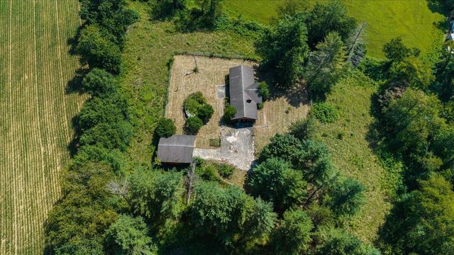 644 Maple Grove Road, London, KY 40744