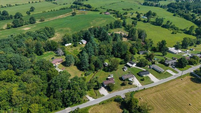 644 Maple Grove Road, London, KY 40744