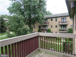 8807 PARK CT, Wilmington, DE 19802