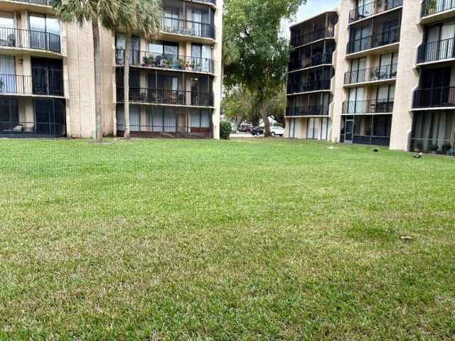 3590 Blue Lake Drive 104, Pompano Beach, FL 33064