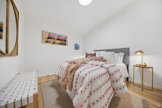 75 Platt Ave, Sausalito, CA 94965