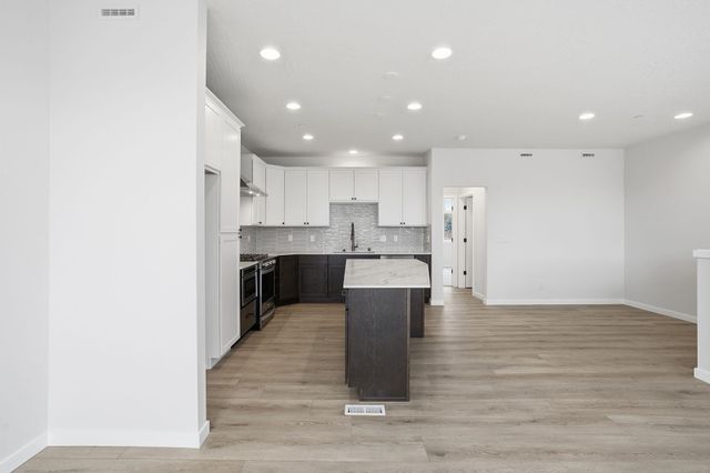 2512 W Summit Pkwy, Spokane, WA 99201