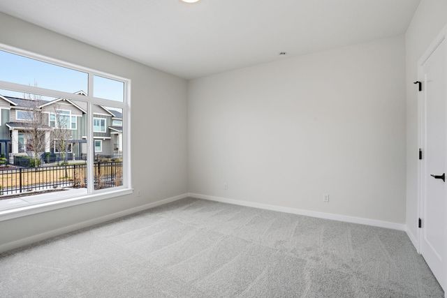 2512 W Summit Pkwy, Spokane, WA 99201