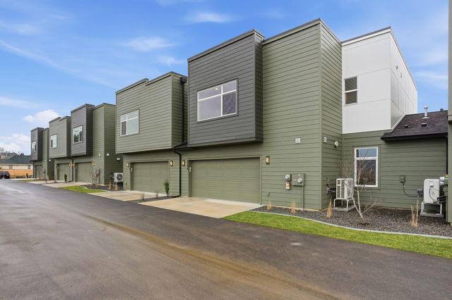 2512 W Summit Pkwy, Spokane, WA 99201