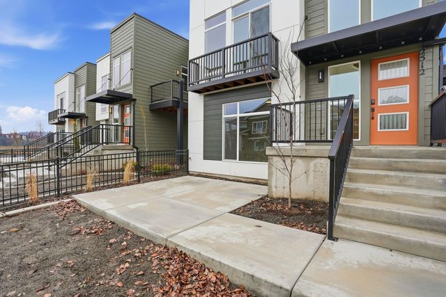 2512 W Summit Pkwy, Spokane, WA 99201