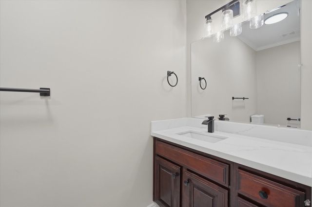 4515 S JEFFERSON AVE, South Ogden, UT 84403