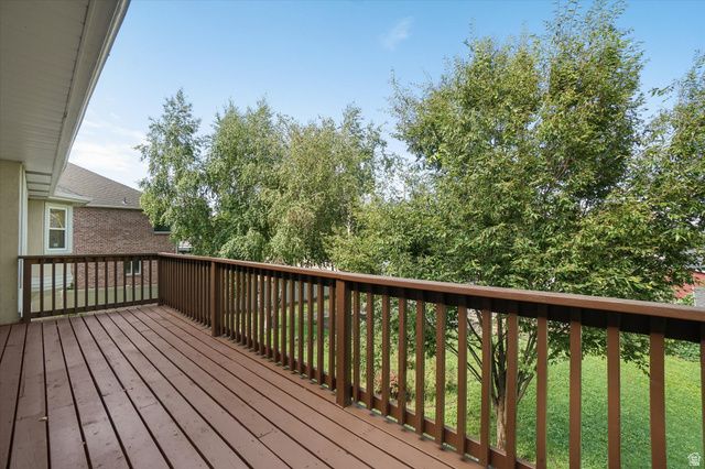 4515 S JEFFERSON AVE, South Ogden, UT 84403