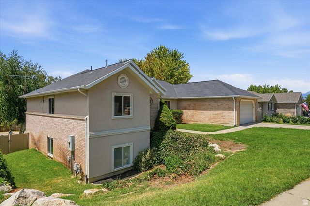 4515 S JEFFERSON AVE, South Ogden, UT 84403