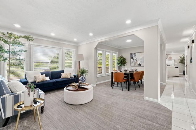 4515 S JEFFERSON AVE, South Ogden, UT 84403