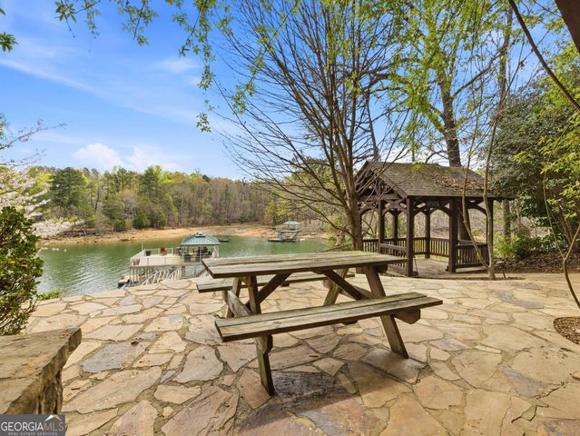 792 Tom Cobb Drive, Hartwell, GA 30643