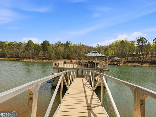 792 Tom Cobb Drive, Hartwell, GA 30643