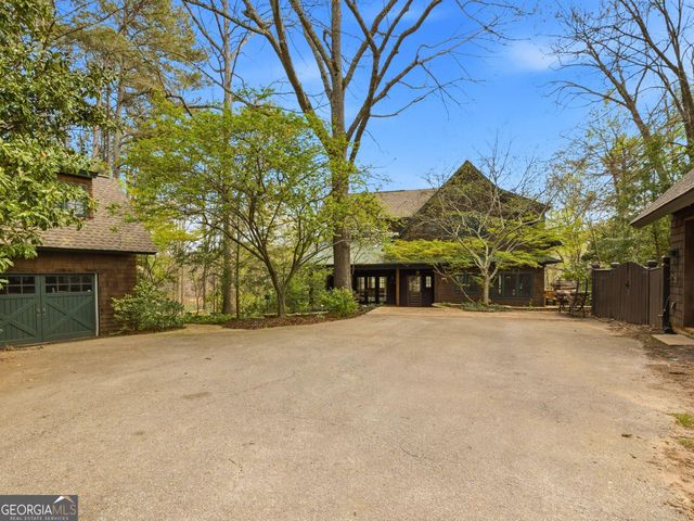 792 Tom Cobb Drive, Hartwell, GA 30643
