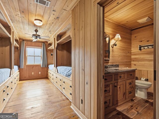 792 Tom Cobb Drive, Hartwell, GA 30643