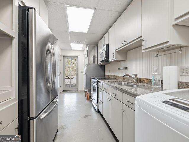 792 Tom Cobb Drive, Hartwell, GA 30643
