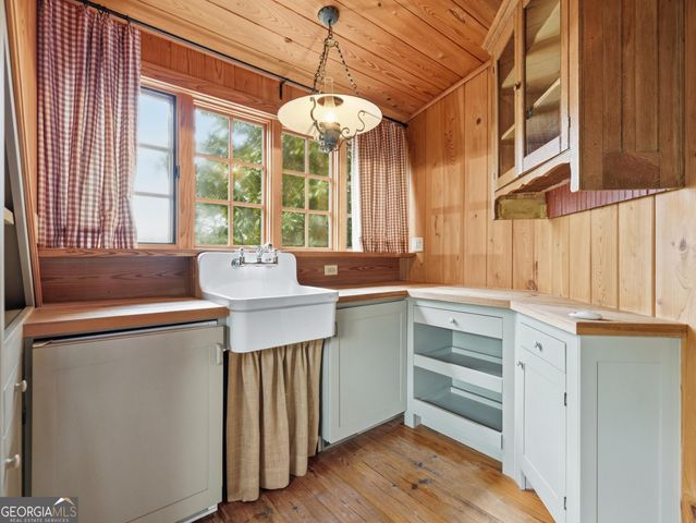 792 Tom Cobb Drive, Hartwell, GA 30643