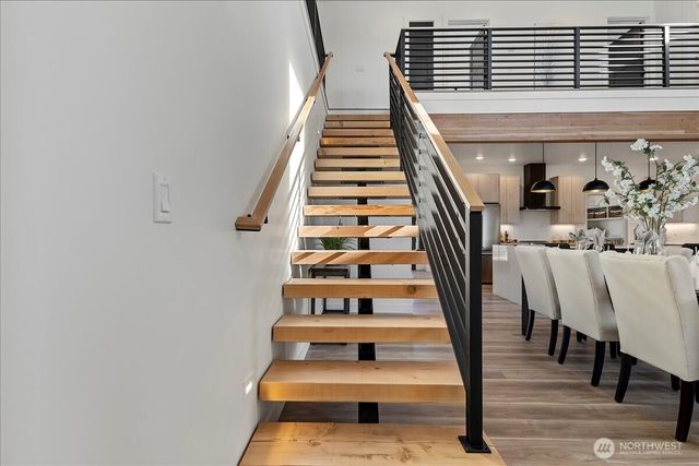 208 Pebblebrook Drive, Lynden, WA 98264