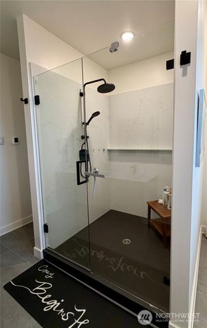 208 Pebblebrook Drive, Lynden, WA 98264