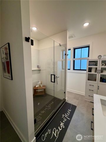 208 Pebblebrook Drive, Lynden, WA 98264