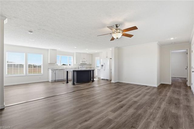 197 Burleson Point, Woodleaf, NC 27054