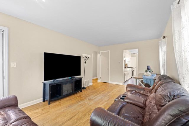 232 67th STREET, Milwaukee, WI 53214