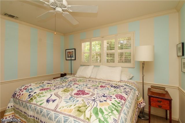 750 Pine CT, Naples, FL 34102
