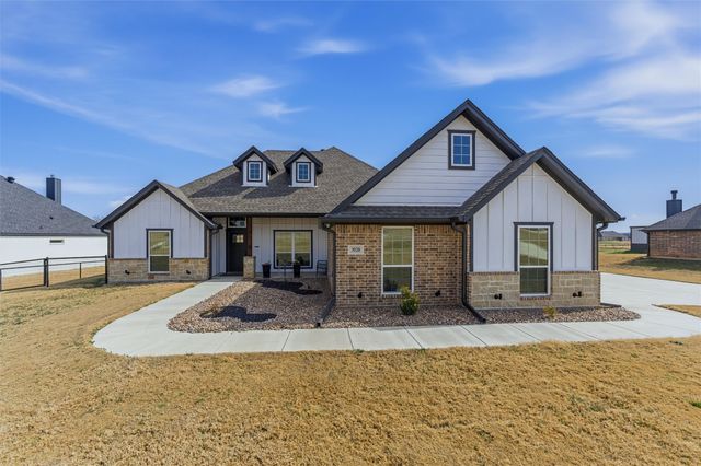 3020 Westfork Way, Springtown, TX 76082