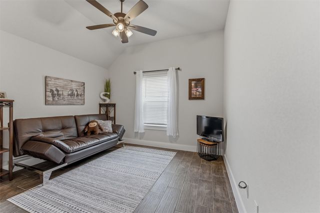 3020 Westfork Way, Springtown, TX 76082