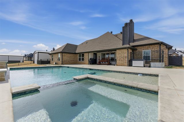 3020 Westfork Way, Springtown, TX 76082