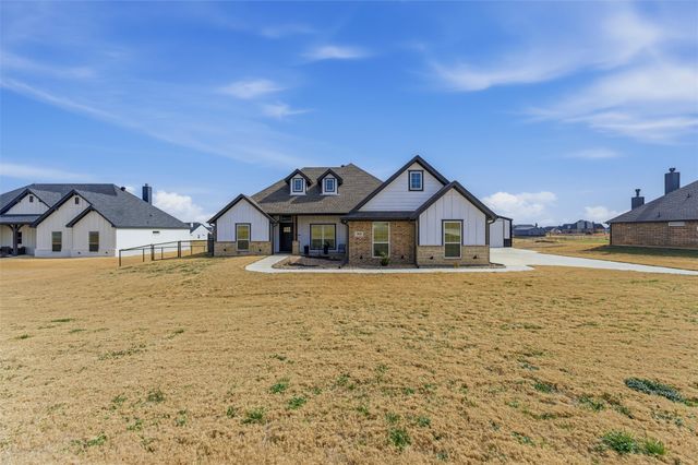3020 Westfork Way, Springtown, TX 76082