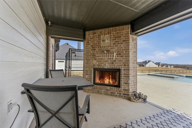 3020 Westfork Way, Springtown, TX 76082