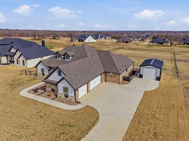 3020 Westfork Way, Springtown, TX 76082