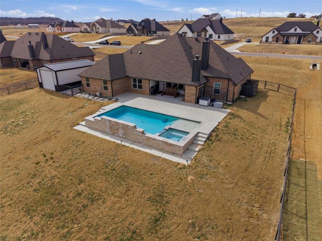 3020 Westfork Way, Springtown, TX 76082