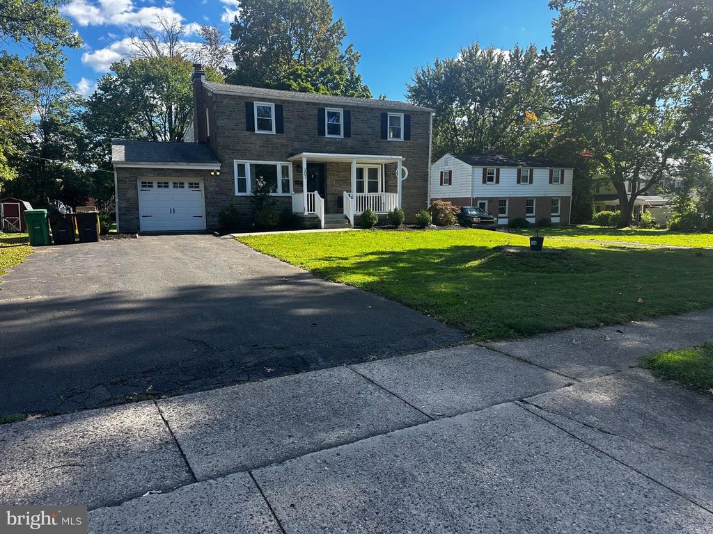 207 GREENWOOD RD #, LANSDALE, PA 19446 — photo 2